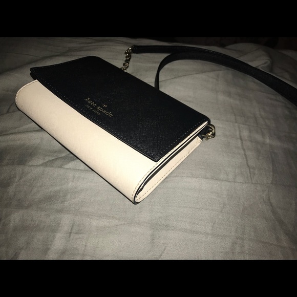 kate spade Handbags - Kate Spade Cross Body